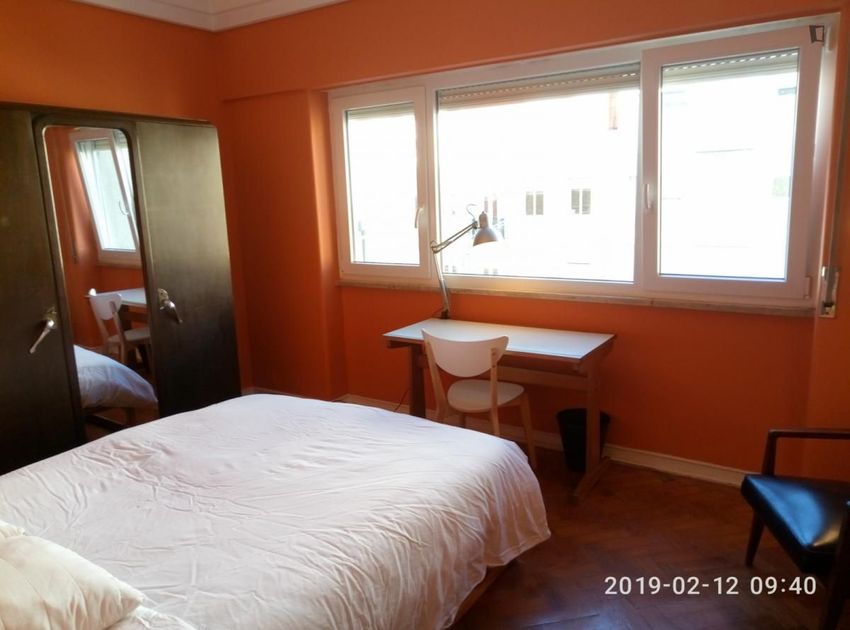 Imagem Quarto de quarto em Rua de Campolide