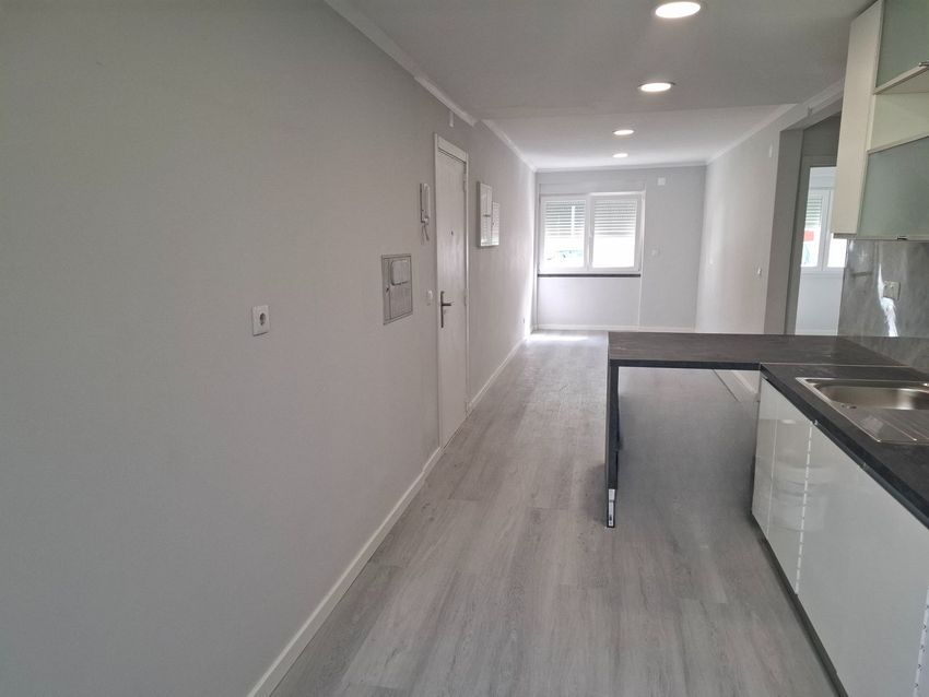 Imagem Cozinha de apartamento t2 em Rua Actriz Maria Matos, 15