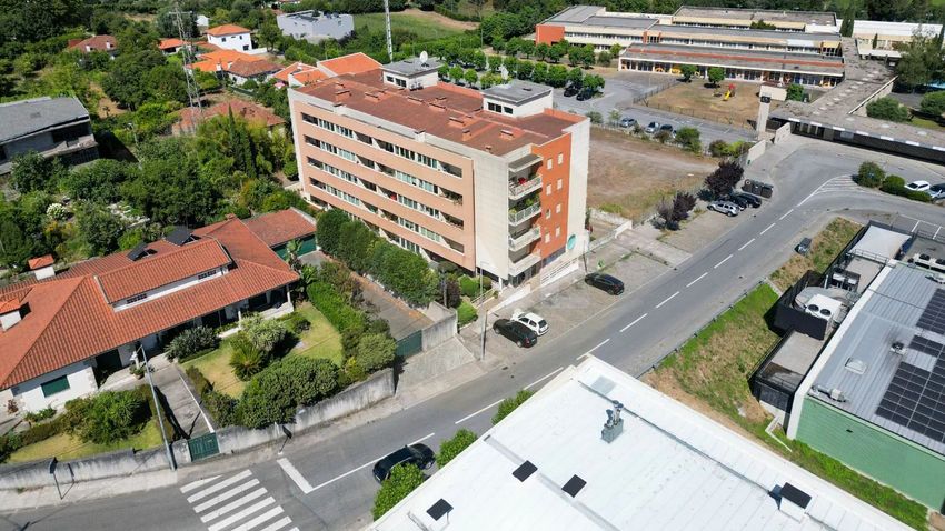 Imagem de apartamento t2 em Rua António Sérgio