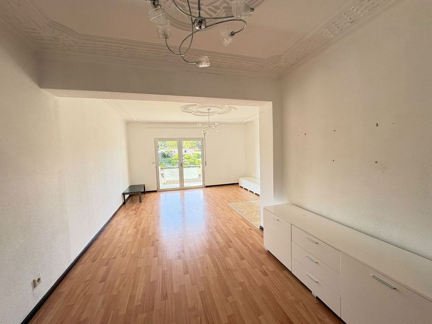 Imagem Divisão de apartamento t3 em Avenida da República