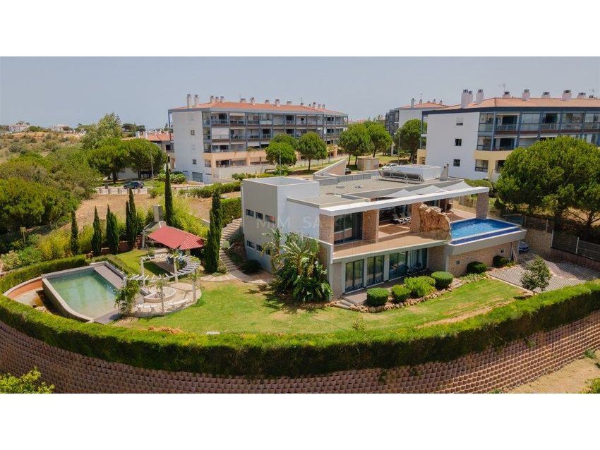 Imagem Terraço de  moradia independente em Marina de Lagos