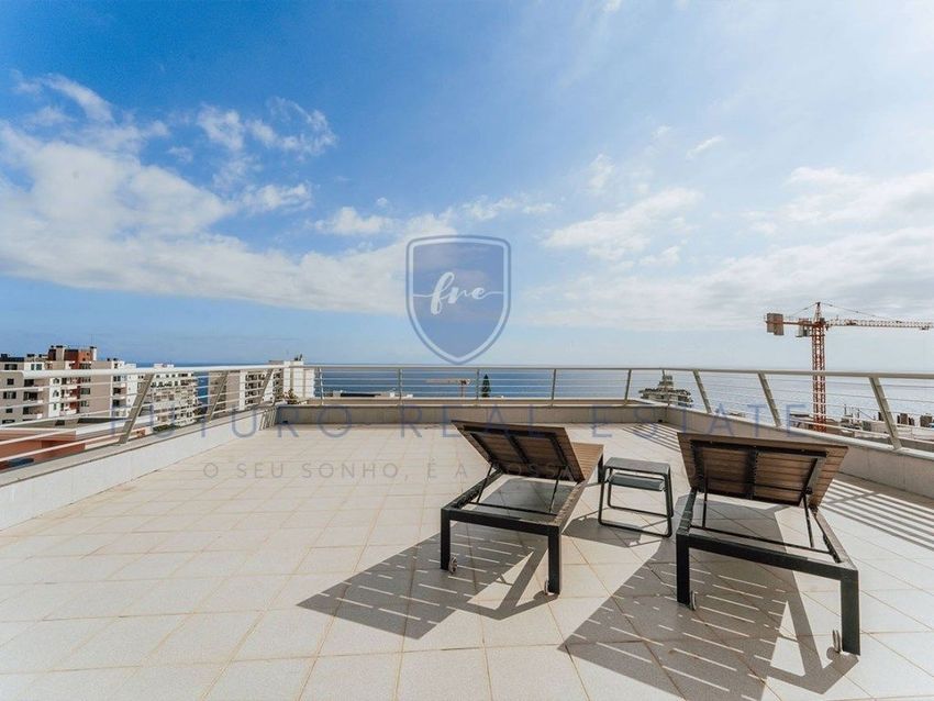 Imagem Terraço de apartamento t1 em Rua Velha da Ajuda