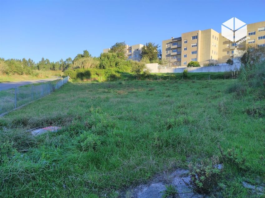Imagem de terreno em (e)n109, 220