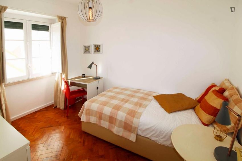 Imagem Quarto de quarto em Rua Leite de Vasconcelos