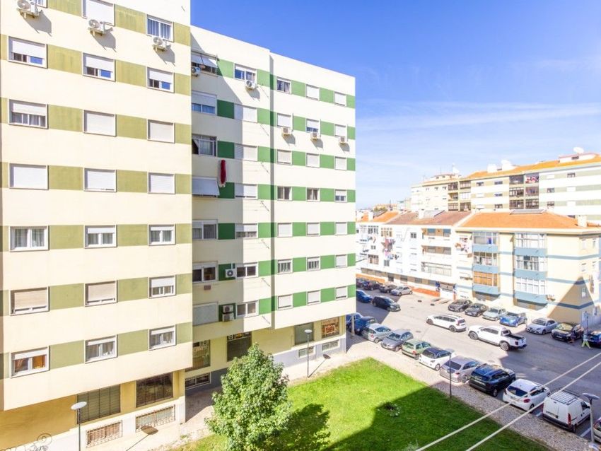 Зображення Вигляд, квартира t3, Rua Movimento das Forças Armadas, 29