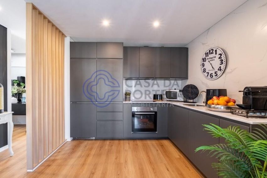 Imagem Cozinha de  moradia geminada em Baguim do Monte