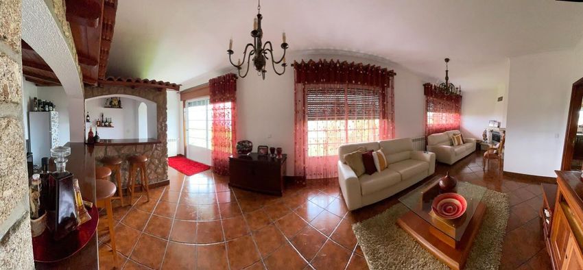 Imagem Sala de estar de  moradia independente em Avenida Santuário do Menino Jesus de Praga s/n