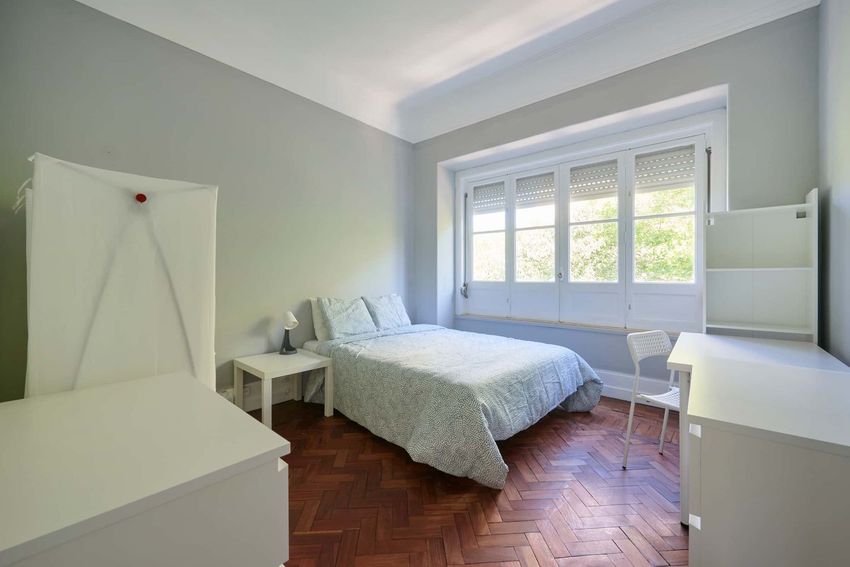 Imagem Quarto de quarto em Avenida Elias Garcia, 147