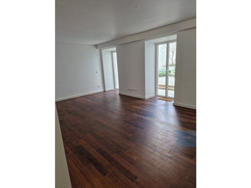 Imagem Divisão de apartamento t3 em Rua Palmira, 28