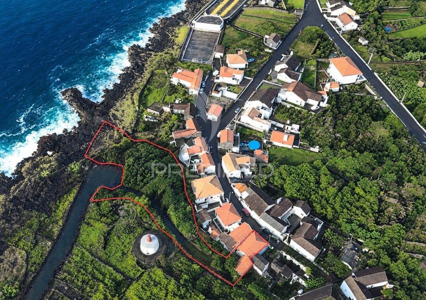 Зображення  окремий будинок чи котедж, Ribeiras