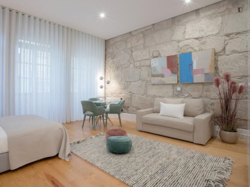 Imagem Sala de estar de apartamento t0 em Rua do Almada