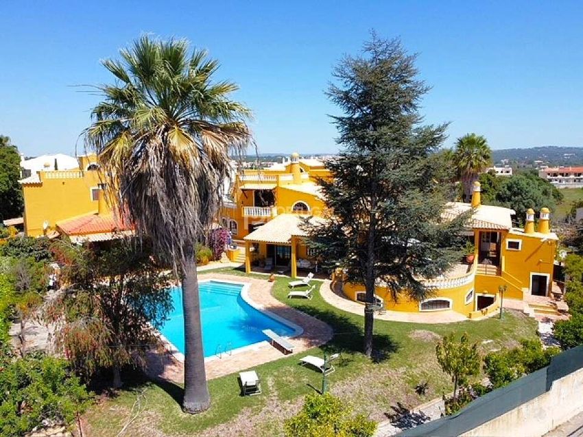 Imagem Piscina de  casa ou moradia em Branqueira - Brejos