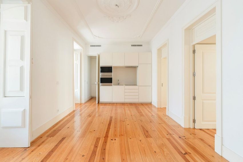 Imagem Divisão de apartamento t2 em Rua de São Bento, 676