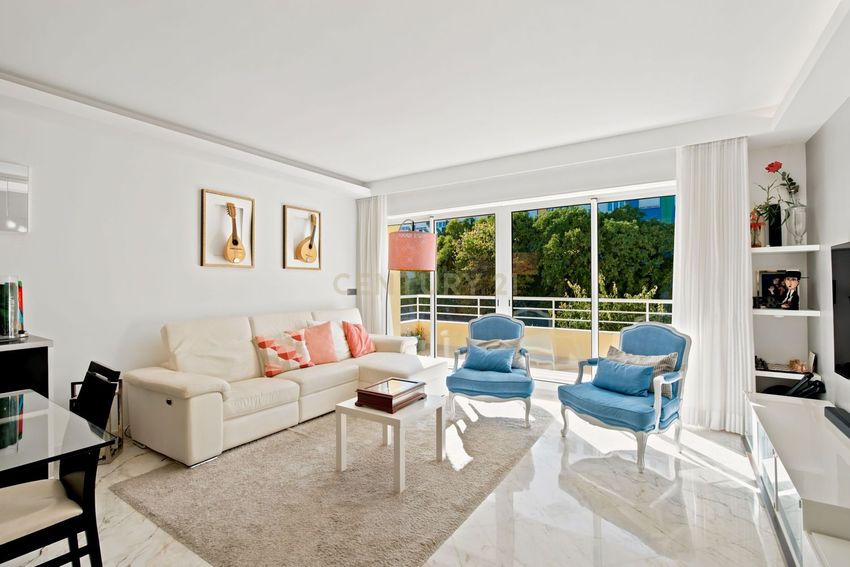 Imagem Sala de estar de apartamento t4 em Rua da Nau Catrineta s/n