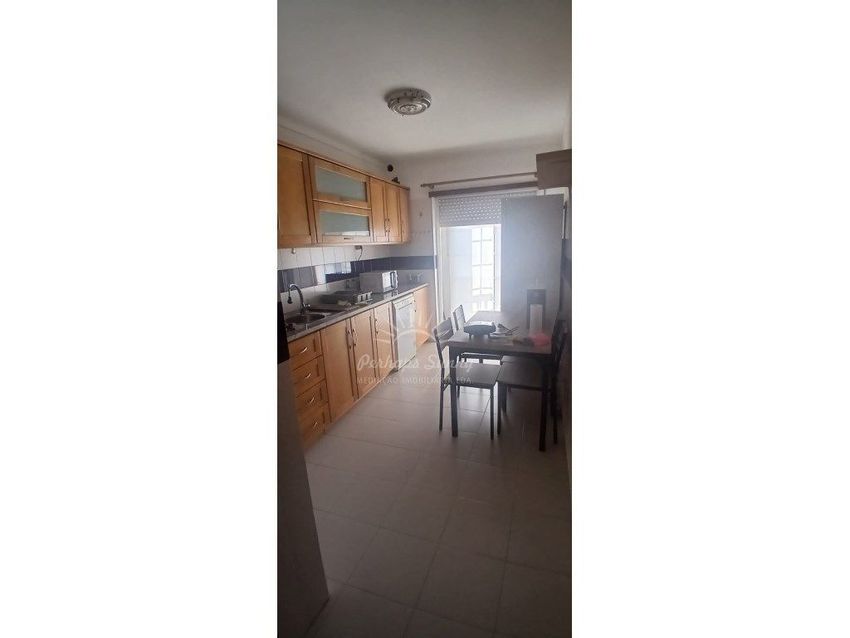 Imagem Cozinha de apartamento t3 em Grândola e Santa Margarida da Serra