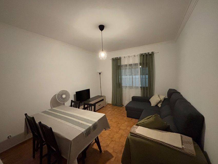 Imagem Sala de estar de apartamento t2 em Praceta José da Costa Barras
