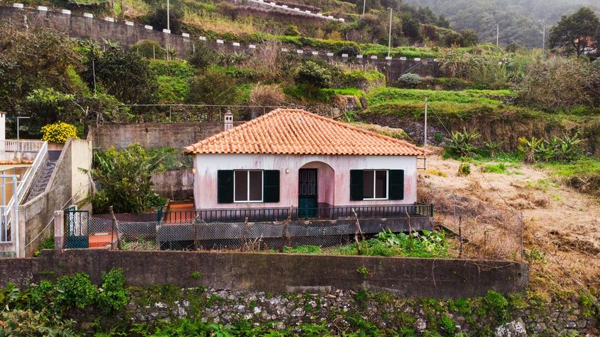 Imagem Fachada de  moradia independente em Casais da Igreja