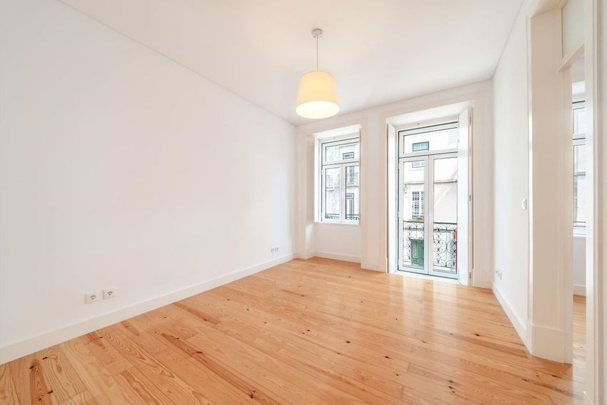 Imagem Divisão de apartamento t3 em Rua Andrade