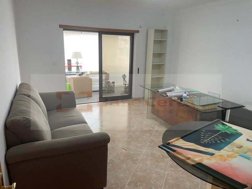 Imagem Sala de estar de apartamento t1 em Bairro do Rosário