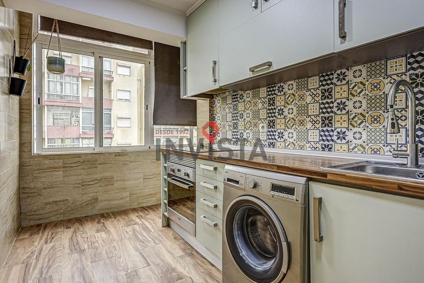 Imagem Cozinha de apartamento t2 em Vila Franca de Xira