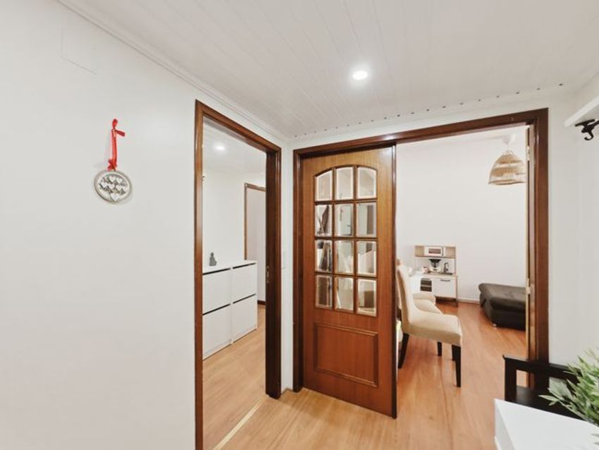 Imagem de apartamento t3 em Rua João da Costa