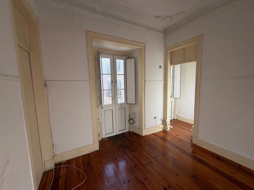 Imagem Divisão de apartamento t2 em Travessa de Santana, 22