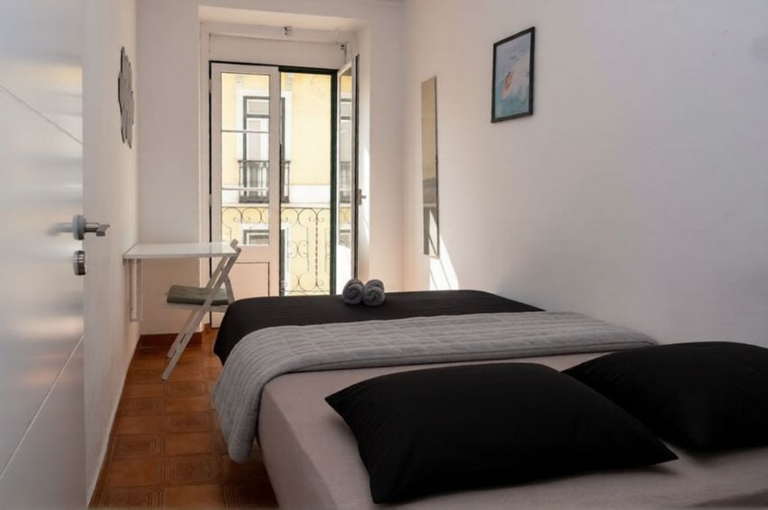 Imagem Quarto de apartamento t4 em Rua Presidente Arriaga, 142