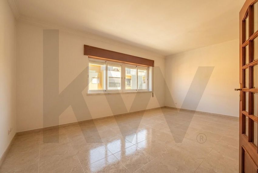Imagem Sala de estar de apartamento t2 em Rua Major João Gomes s/n