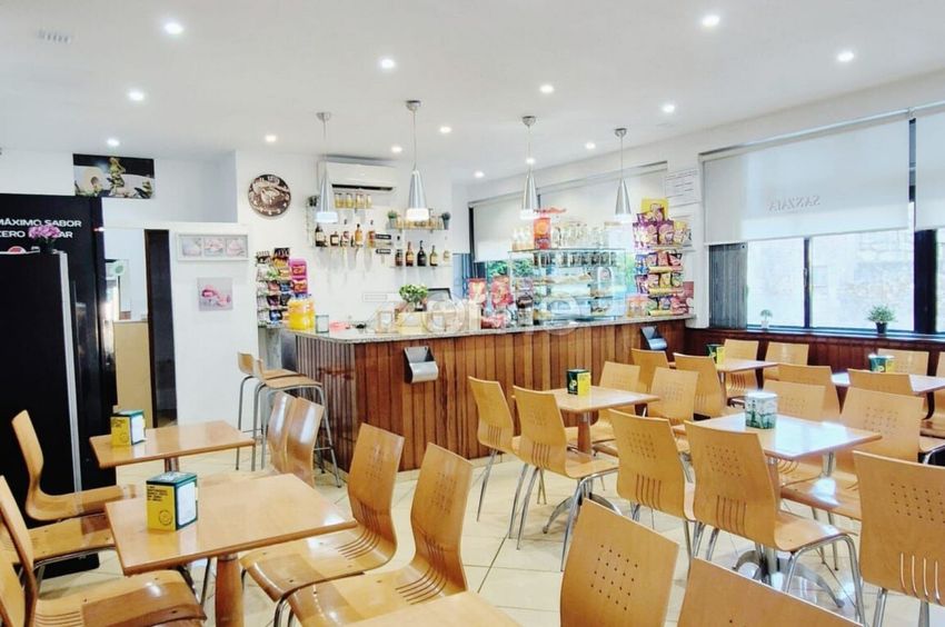 Imagem de espaço comercial em Moreira