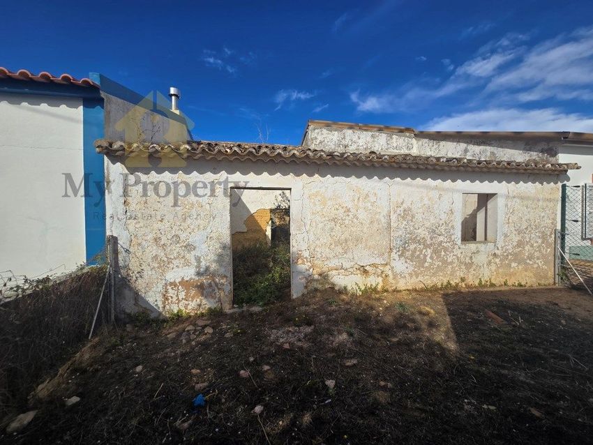 Imagem Fachada de  moradia em banda em Clube Albufeira