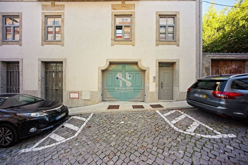 Imagem de penthouse em Rua de São Sebastião s/n