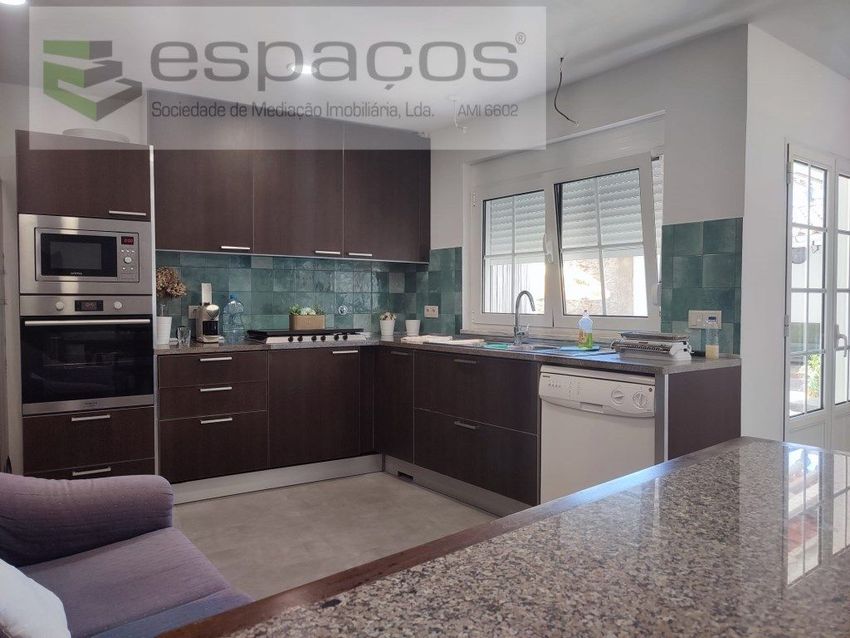Imagem Cozinha de  moradia independente em Vila Velha de Ródão
