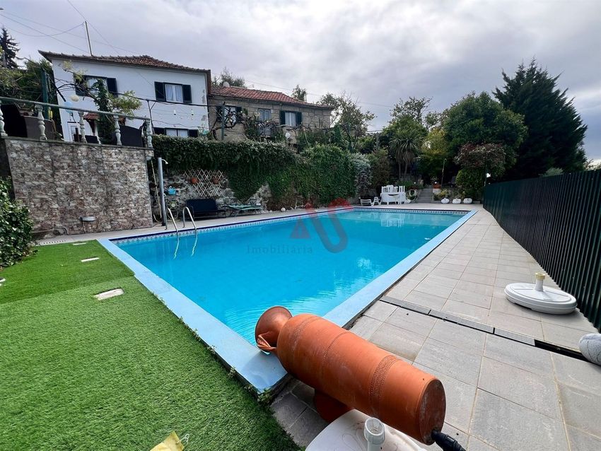 Imagem Piscina de  moradia independente em Rua da Boavista, 18