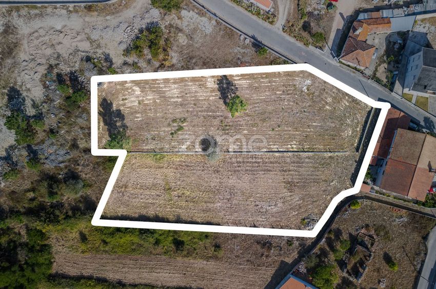 Imagem Terreno de terreno em Caminho da Areia s/n