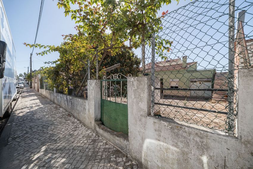 Imagem Terreno de terreno em Rua Sá de Miranda s/n