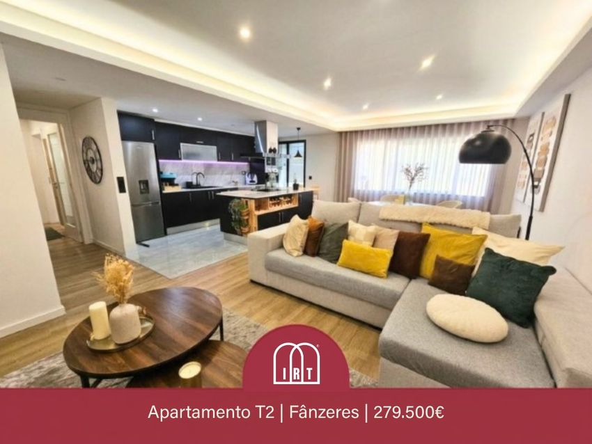 Imagem Sala de estar de apartamento t2 em Rua do Maninho
