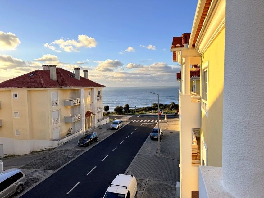 Imagem Varanda de apartamento t3 em Ericeira Norte
