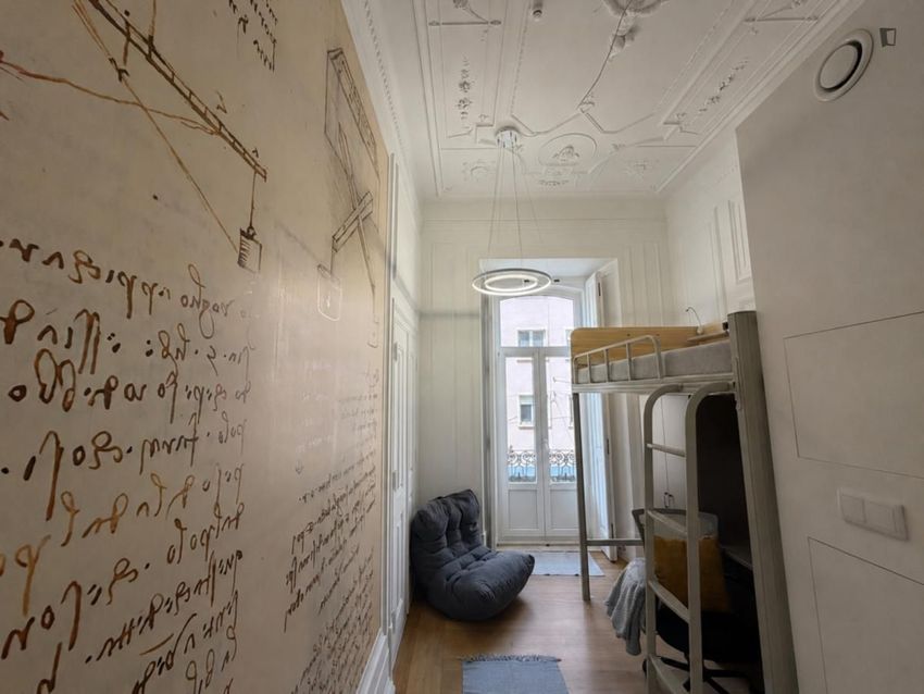 Imagem Corredor de quarto em Rua Maria da Fonte