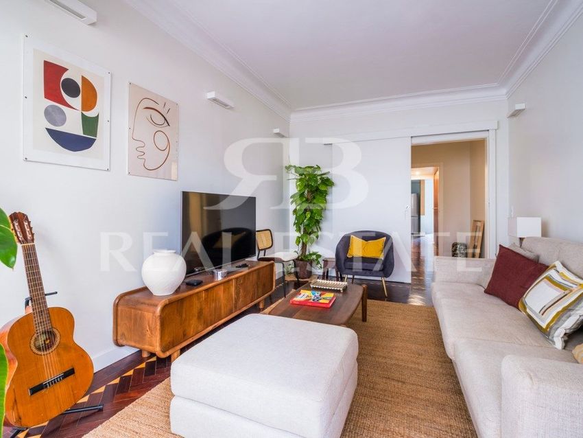 Imagem Sala de estar de apartamento t3 em Rua de Arroios, 162 d