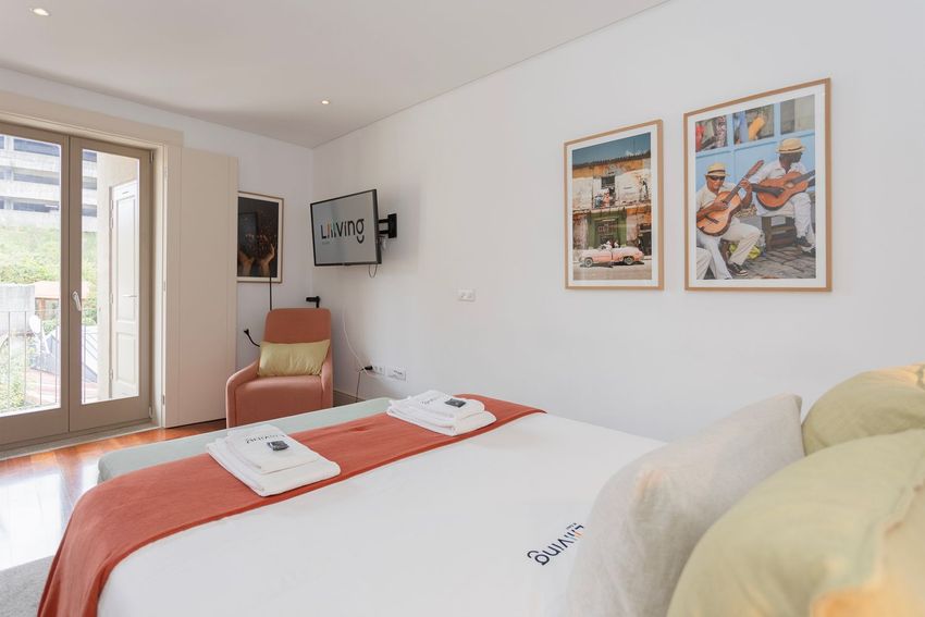 Imagem Quarto de apartamento t1 em Rua do Bonjardim