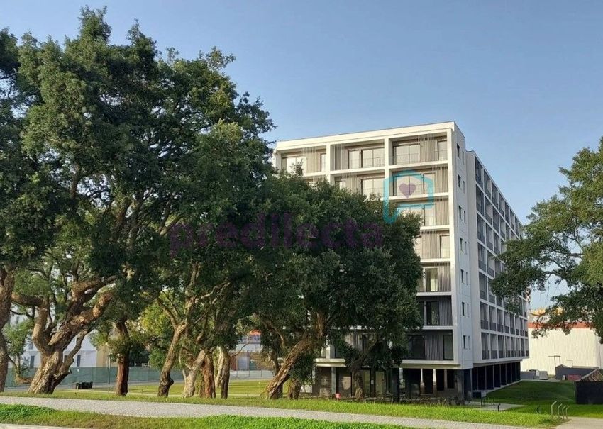 Imagem Vistas de apartamento t1 em Rua Henrique de Sousa Reis, 72