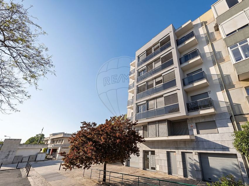 Imagem Vistas de apartamento t2 em Rua Ernesto Costa