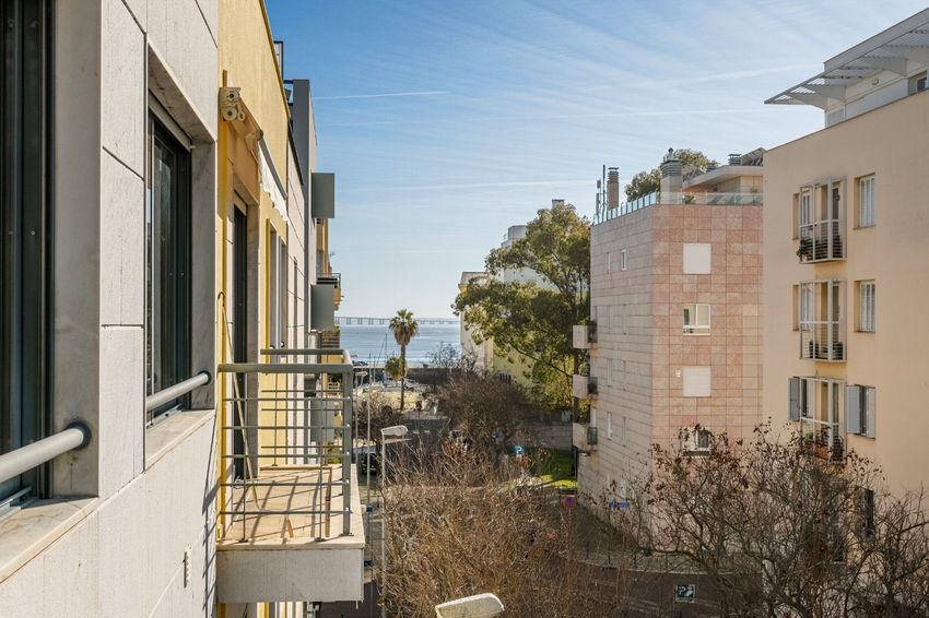Imagem Vistas de apartamento t2 em Rua Aventureiros, 22