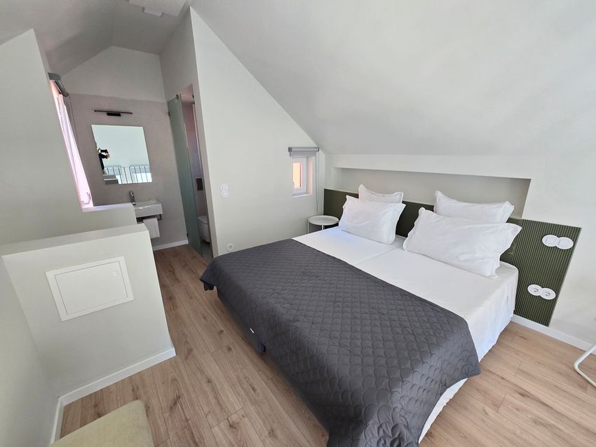Imagem Quarto de duplex em Avenida Engenheiro Duarte Pacheco, 38