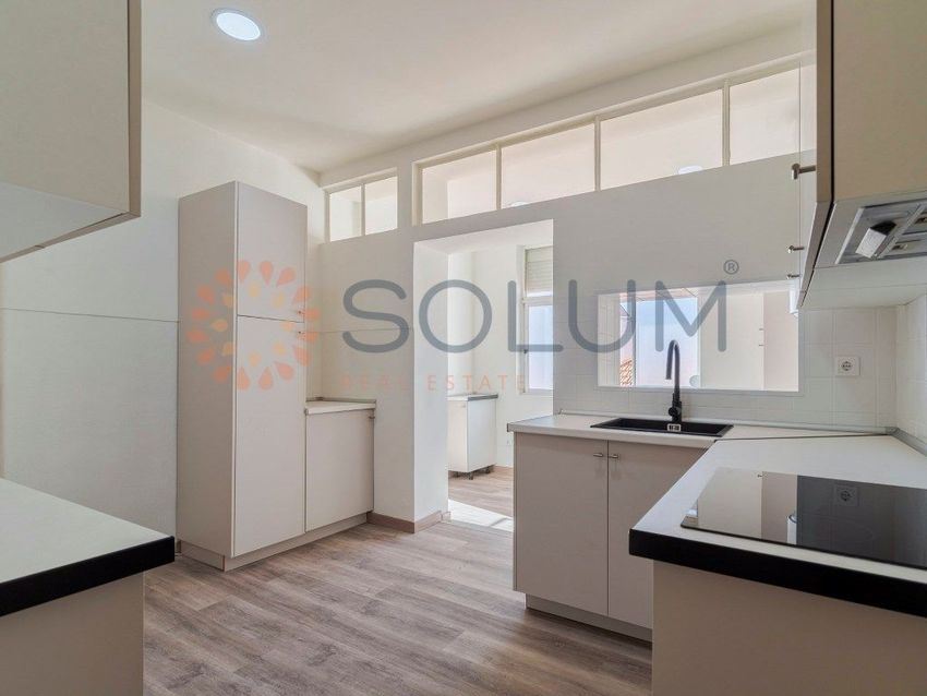 Imagem Cozinha de apartamento t4 em Centro do Montijo