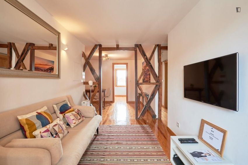Imagem Sala de estar de apartamento t2 em Rua Manuel Bernardes