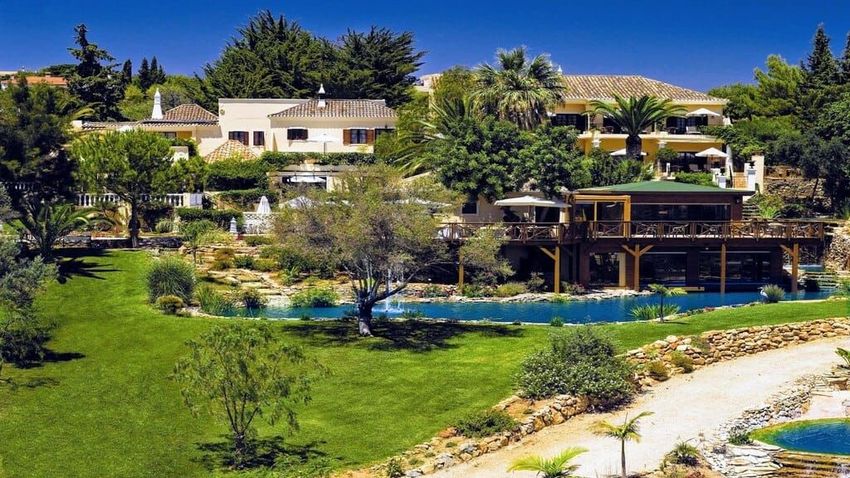 Imagem Piscina de  casa ou moradia em Santa Catarina Fonte Bispo