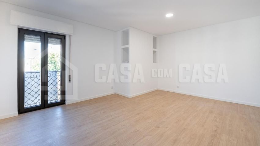 Imagem Divisão de apartamento t3 em Abraveses