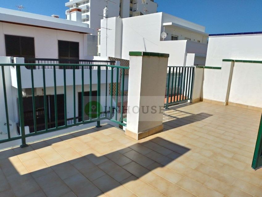 Imagem Terraço de apartamento t3 em Rua de Gonçalo Velho, 23