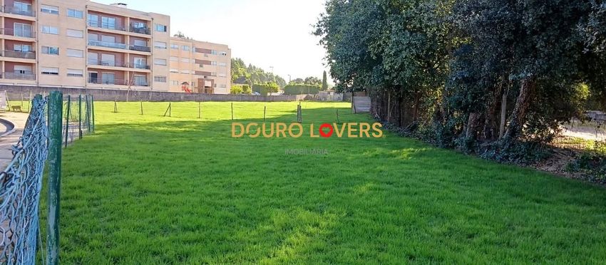 Imagem de terreno em Rua Dom Luís I